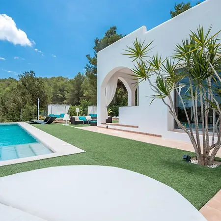 Garchet White Ibiza Villa