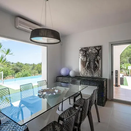 Garchet White Ibiza Villa