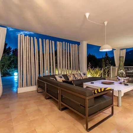 Garchet White Ibiza Sant Jordi de ses Salines