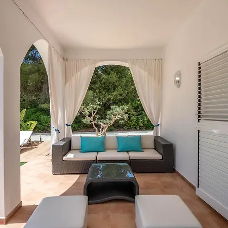 Garchet White Ibiza
