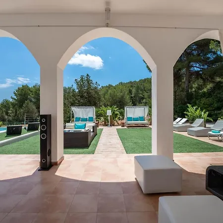 Garchet White Ibiza Villa